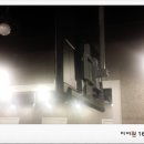 인켈전기조명 | 공장,사무실 벽걸이티비설치가 어려운곳에 천장형봉티비설치로 원하는곳에 깔끔하게 설치~^^ 인켈SD55MK