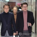 與 &#34;조만간 개헌특위 구성…대통령제 고친 뒤 대선 이뤄져야&#34; 이미지