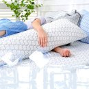 우리 아이 여름밤 뒤척임? 듀라론 냉감 바디필로우가 해결해드려요! 이미지