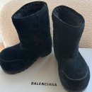 아톰소프트 | 발렌시아가 부츠 알래스카 퍼 시어링 신발 무신사 부티크 구매후기 착샷