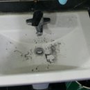 편의점 옆 화장실 이미지