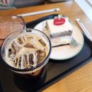 성필 | 본노엘 왕십리점 - 걸어서 갈 수 있는 천하제빵 소금빵 맛집