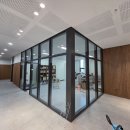 안양중앙교회건물 | 안양 동안구 비산동 교회 시트지 시공 후기｜로고 레터링·그라데이션·안개시트지 맞춤 시공