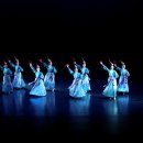 춤으로의 여행 이미지