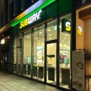 써브웨이 용산역점 이미지