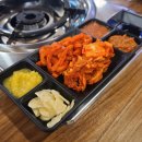 신촌정직한족발 | 신촌역 보쌈 맛집! 구성좋은 한 상을 만날 수 있는 신촌정직한족발(보쌈, 깨막국수, 김가루 주먹밥 후기)