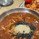 명동얼큰이칼국수 이미지
