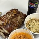 맘모스치킨호프 | 10월 1(one)table(상)