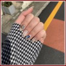 더예쁜손네일