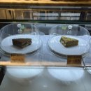 문수실버복지관 무거동 | 울산 한옥 카페 '싱귤러 커피' 메뉴 추천 : 판단라떼, 브리즈넛