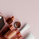 스튜디오에스티 | 화장품 직구 완벽 가이드 2026 | 세포라·iHerb·에스티로더 식약처 규정·관세·성분 총정리