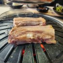 도도한돼지 이미지