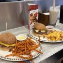 리얼버거 | 브루클린더버거조인트 리얼맥코이 버르게리타 후기, 잠실 롯데월드몰 수제버거