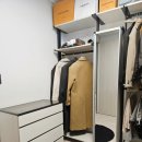 유성구 봉명동 힐스테이트 ㄱ자 시스템행거 설치 후기 시스템선반 드레스룸 거울장 아일랜드서랍장 WOOO...