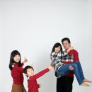 한~~ 10년만에 찍어본 가족 사진입니다..ㅇㅎㅎ ^^ 이미지