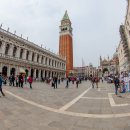 이탈리아 베네치아의 심장부인 산마르코 광장(Piazza San Marco) 이미지