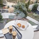 공간-조화 | 이흥룡 lab 두실점 방문 후기 - 넓은 공간과 맛있는 빵의 조화