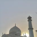 타지마할과 인도 이슬람 건축의 상징성 | 타지마할 일출 투어 완벽 가이드｜예약 방법부터 사진 스팟·역사까지 총정리
