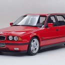 1:18 오또모빌 BMW E34 M5 투어링 레드 판매 이미지