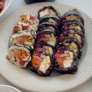 우주에서 온 샐러드 | [의왕 맛집] 동네 주민 추천 김밥집 오전동 맛집 우주최강김밥