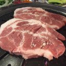 육덕돼지 이미지