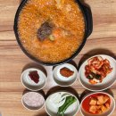 GS25 조양사거리점 | [속초맛집] 용추골미궁순대 조양점, 현지인이 찾는 얼큰 순대국 &amp; 소머리 국밥 솔직 후기