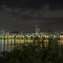 한강 산책 이미지