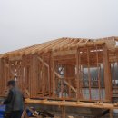 13.문경 평천 --- 비온 다음날 지붕 합판작업과 방수 부직포 작업 이미지
