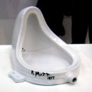 변기에 붙인 미술같은 뒤샹 Artistic Urinal Art, Duchamp 이미지