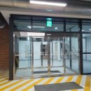 김천시립도서관 정문 이미지