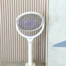유인광고 | [광고], [내돈내산] 여름철 해충 해방 가성비 치트키, '모기맴매 충전식 LED 유인 전기 모기채' 솔직 후기!