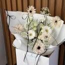 사파동129 | 창원 꽃집 / 사파동 꽃집 플레르주 / 발레 코어 꽃다발 / 와인 플라워 데코 /