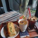 구름꽈배기.만두 이미지