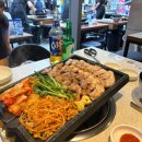 [강남]구워주는 강남역 삼겹살 맛집 제주흑다돈 야장, 실비김치, 삼겹살, 목살 후기