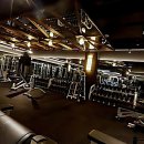 펀 휘트니스클럽 | 드디어 찐 헬스장 발견함! 찐따같이 굴지 말고 여기로 오셈