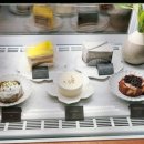 아크앤비어 | 서울, 영등포구] 여름방학 피서지 추천! 커피와 와인을 곁들인 도심형 북라운지, 아크앤북 TP타워 여의도점