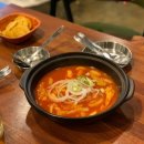 치킨플러스 춘의점 이미지