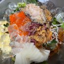 메가엠지씨커피강동U1 | 천호역 맛집, 오징어참치 횟집 후기