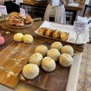 구성로 | 용인대형카페 구성 도나스데이 용인 본점 크리스마스 시즌 방문후기