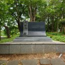 현충탑공원 공중화장실 이미지