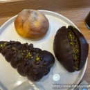 카페201 | 부산대역 근처 카페｜빵 맛있는 부곡동 카페 <201 베이커리> 솔직 후기 (ft. 두바이초코소금빵)