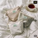 베네통 매트 글로우 파우치 15500원 이미지