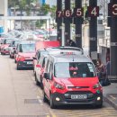 택시승강장 옆 이미지