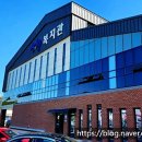 복지관 뒤 화장실 이미지