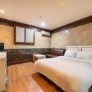 카리스모텔 이미지