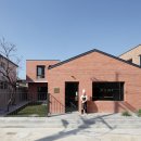 빨간 벽돌집 이미지