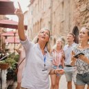 [성인] 1인 미디어 크리에이터(강의계획 수정) | 글로벌 로컬 가이드란 무엇인가: 외국인을 위한 로컬 경험을 설계하는 새로운 직업의 모든 것