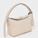 (주)락소프트 | '식당 개업에 의사 남편까지?!' 박은영 셰프 대박 행보 속 수수한 20만원대 가방