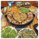 무쇠김치삼겹 - 마포구 와우산로21길 20-5 | 무쇠김치삼겹