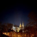 점촌-소로3-340 | 헝가리-체코 가족여행 Day 3: Billa 아침 장보기, 프라하성, 레넌벽, 꼴레뇨, 쇼핑리스트 추천, 야경 투어